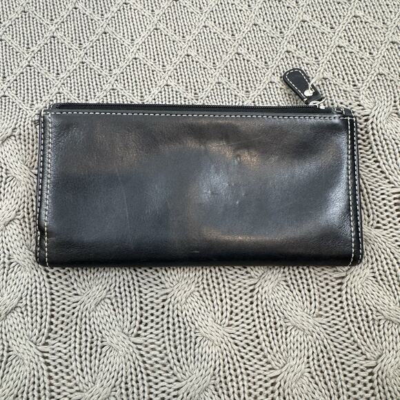 Coach Women’s Black Leather Trifold Wallet with Silver Hardware - Picture 2 of 9